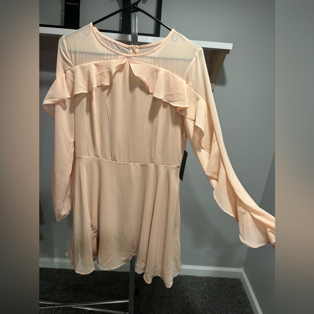NWT Lulu’s Peach Sheer Long sleeve Dress Medium